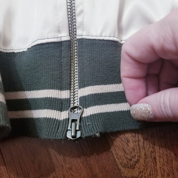 Hollywood the jean people satin jacket - Picture 4 of 16